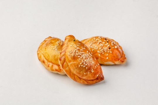 САМСА FRENCH BAKERY ALMATY ГОВЯДИНА ЗАМ 500Г ПЛ/УП