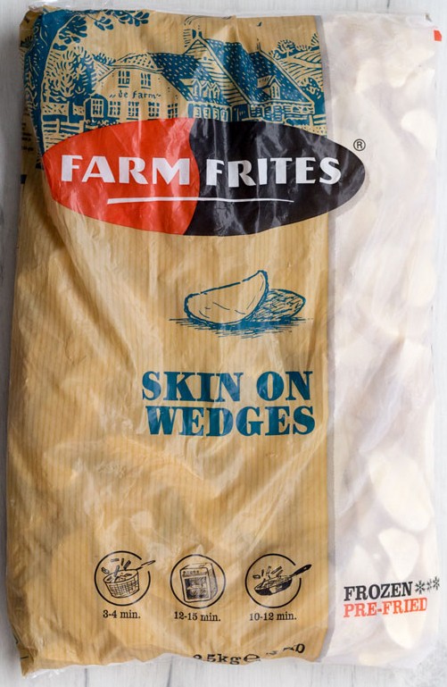 Дольки картофельные Farm Frites замороженные 2,5 кг