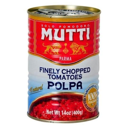 Томаты Mutti резаные кубиками в томатном соке 400 г
